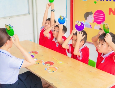 Tiếng Anh Mầm Non: Xây Nền Tảng Vững Chắc Tại Anh Ngữ Quốc Tế Nhân Trí